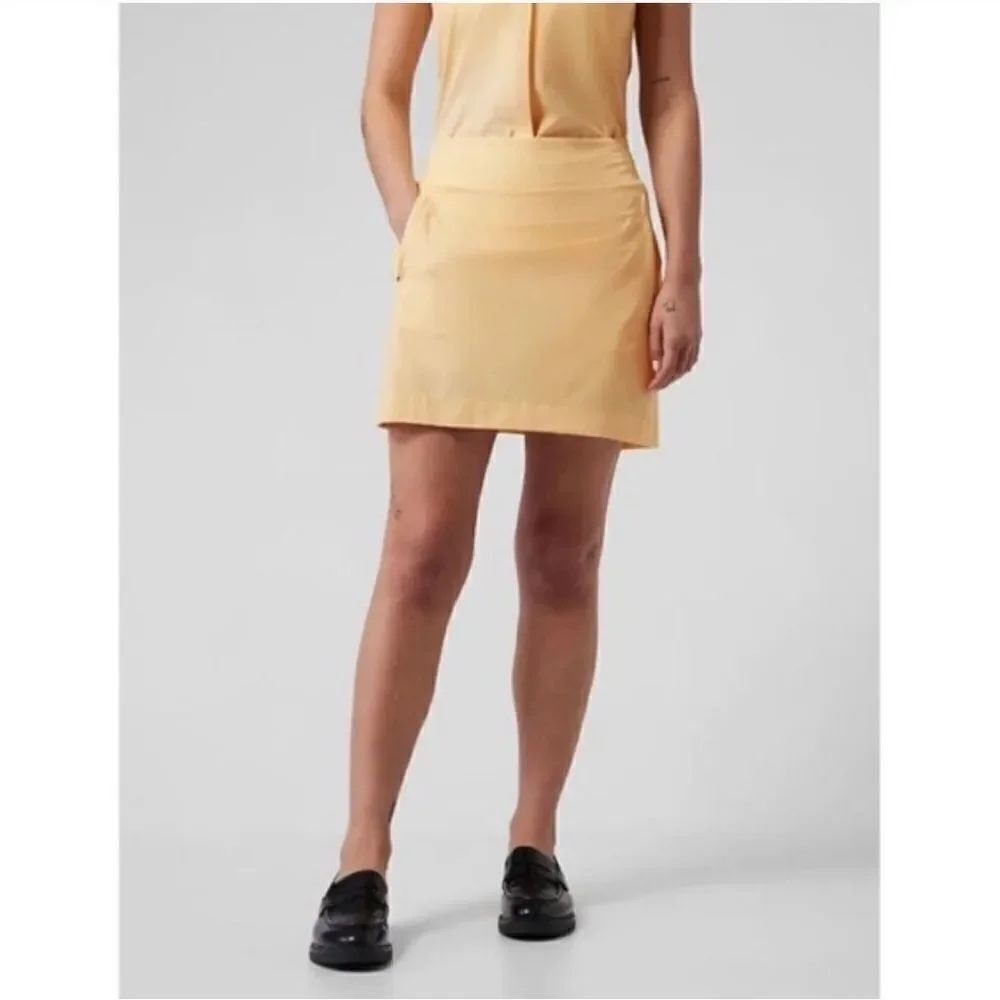athleta brooklyn skort 16" lunaria yellow